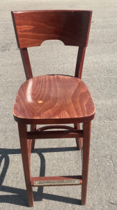 (5) 16&rdquo;x16&rdquo;x32&rdquo; Wooden Brown Restaurant Dining Chairs (1) 14.5&rdquo;x5&rdquo;x43&rdquo; Restaurant Wooden Bar Stool