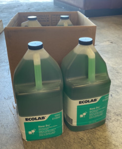 (1) Case of Ecolab Rinse Dry Agent, EL 10942, Gallon | 4 per Case