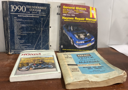 (1) 1990 Thunderbird/Cougar Car Shop Manual, (1) General Motors Haynes Repair Manual (1) 1986 Artic Cat Service Manual , (1) Clymer Honda CX & GL500/650 Twins 1978 & 1983 (1) 1975 & 1976 GMC Truck Service Manual Supplement Medium and Heavy Duty Trucks