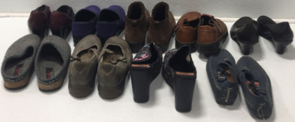 (9) Pairs Of Womens Dress Shoes