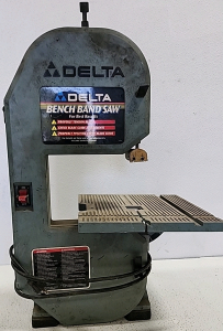 Mountable Bench Band Saw