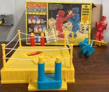 Rock &lsquo;Em Sock &lsquo;Em Robots The Original Fighting Robots