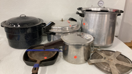 Large Black Pot-Mirro Pressure Pot-Large Pressure Pot-Large Wheel measure-(2) Cast iron Pans