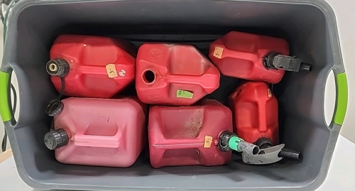 (6) Plastic Gas Cans