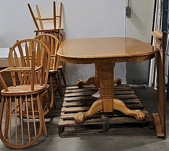 Dining Table Set with 6 Chairs and Leaf