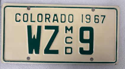 Vintage 1967 “Colorado” Plate Mint Condition