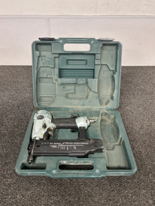 Hitachi 2” 18 Ga. Brad Nailer and Pneumatic Hose