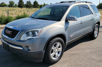 2007 GMC Acadia - Sunroof - Leather Seats!