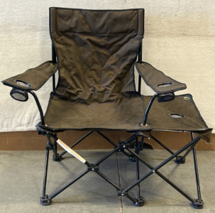 Folding Chair with Side Table