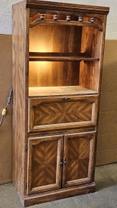 Lighted Cabinet 32x18x76