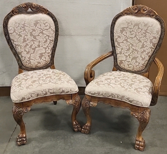 Pair of Entryway or Dining Room Table Chairs