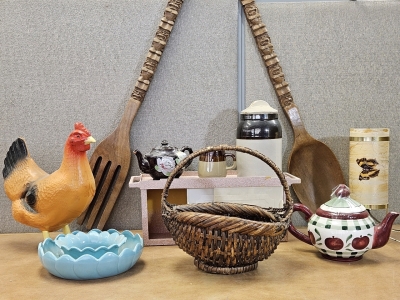 Working Lamp, 42" Wood Fork & Spoon, More
