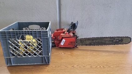 24" Jonsereds Semi Pro Chain Saw with Parts