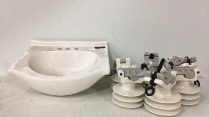 White Sink-(6) AF Clamps