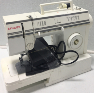 Singer Sewing Machine