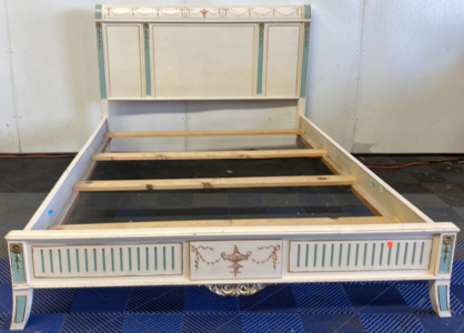 Vintage Wood Ornate Carved Bed Frame Set Full Size