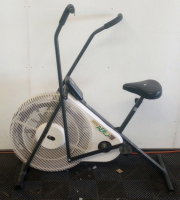 Weslo Aero 700 Fitness Exercise Bike