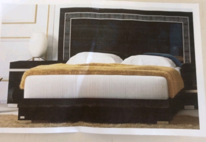 Status Italy Black Volare Queen Size Bed Frame Set