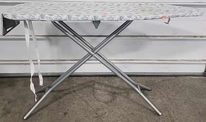 Collapsible Ironing Board
