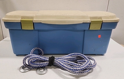 Rubbermaid Bin, Rope with Hooks