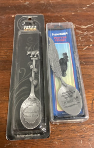 (1) Souvenir Spoon Vintage NEW in Box (1) Vintage SuperbUSA Pweter Finish Vintage Spoon NEW in box