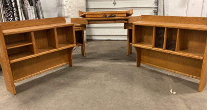 Very Large Light Brown Wood Corner Office Desk