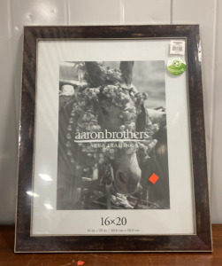 Aaron Brothers Art & Framing 16&rdquo;x20&rdquo; Black and Brown Wooden Frame