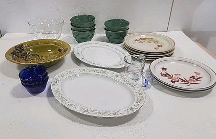 Assortment of Dinnerware