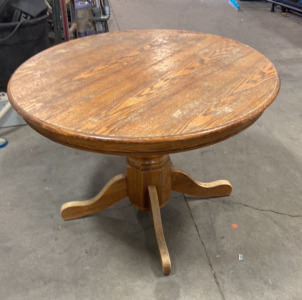 40&rdquo;x30&rdquo; Brown Wooden Round Table
