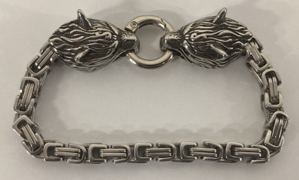 Wolf Captive Ring Bracelet