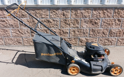 Poulan Pro Lawnmower