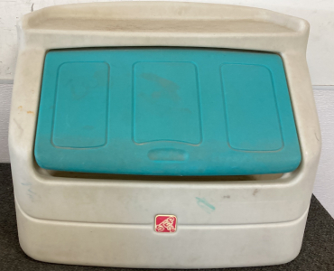Step2 Toy Box