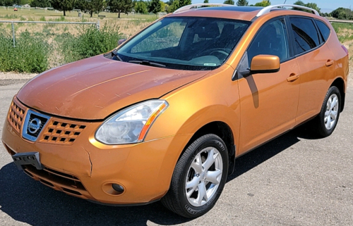 2008 Nissan Rogue - 4x4!