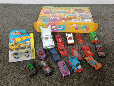 Hot Wheels and Jumbo Slime Kit