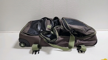 Fūl Duffle Bag with Wheels