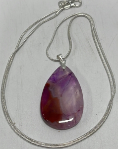 (1) 42.55ct Violet & Red Druzy Agate Gemstone Silver .925 Necklace