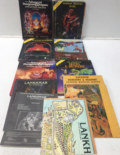 (8) Dungeon&Dragons Books, (2) Folders, (1) Map