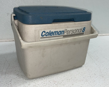 Coleman* Personal 8 Small Chest Cooler