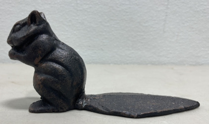 (1) Cast Iron Squirrel Door Stop