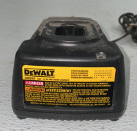 DeWalt* DW9107 9.6-14.4 V One Hour Battery Charger