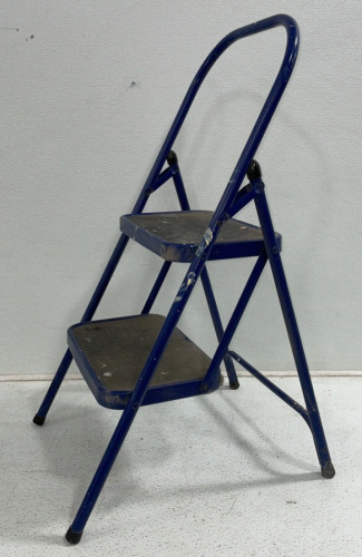 2-Stair Foldable Step Ladder (Blue)