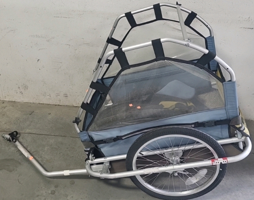 Bell Bicycle Trailer with Spare wheels and Cover