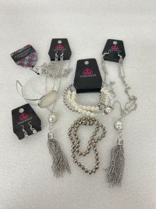 Paparazzi Jewelry: Necklaces, Bracelets, and Earrings