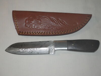 Custom Damascus Full Tang Knife with Sheath 9"