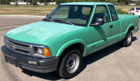 1996 Chevrolet S-10 - Manual!