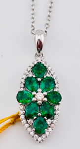 $3,710 925 Sterling Silver Emerald Beryl Necklace