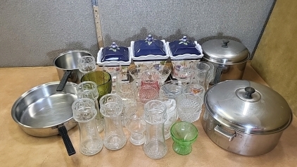 Cookware, Ceramic Canisters, Fire King, Red Lobster, '92 World's Fair, Glassware