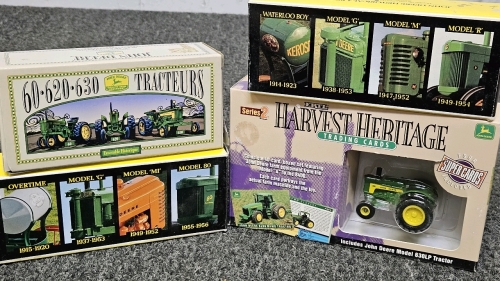 <BB> New John Deere Die Cast Models/ Toys