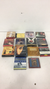 (14) Books On Compact Disc CDS Including a New Twilight, and More!!