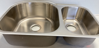 AmeriSink Double Stainless Steel Kitchen Sink